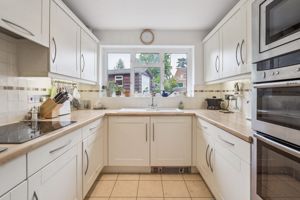 Photo 16- click for photo gallery